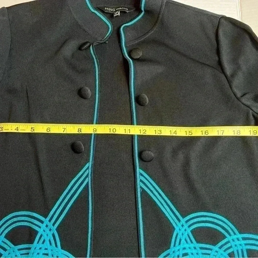 MING WANG WOMEN’S BLACK AND GREEN LUXURY SWEATER•SIZE M•GREAT QUALITY•